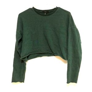 🌿Dark Green Crop Top from Forever 21🌿